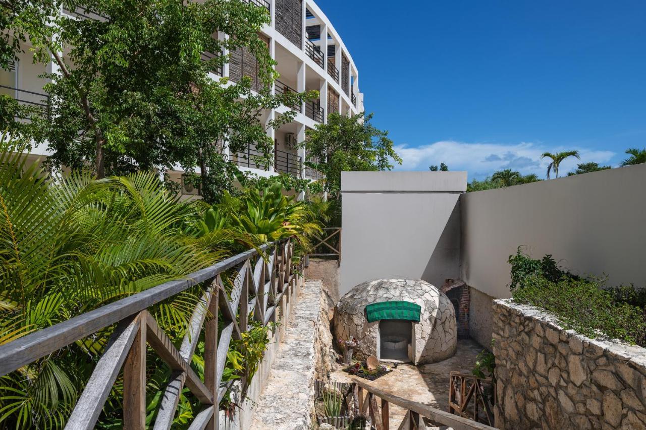 The Waves Tulum By Bnb Experience Exterior photo